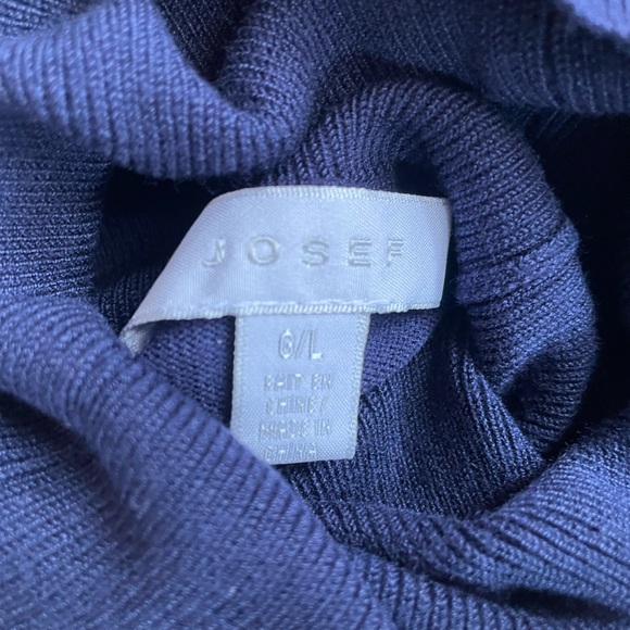 Turtle Neck Top - Picture 9 of 10